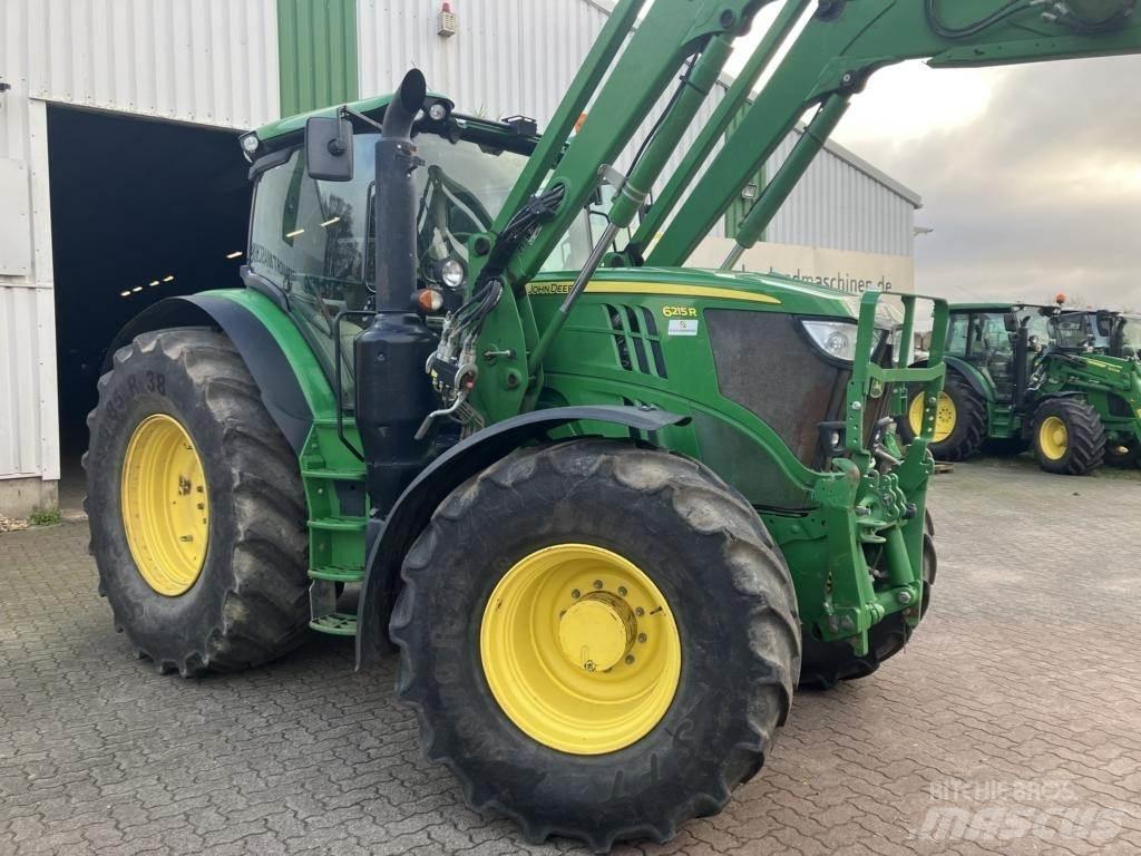 John Deere 6215R Tractoren