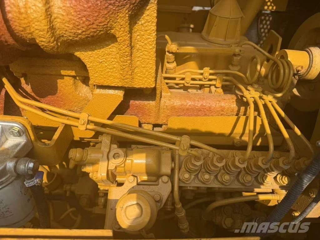 CAT D 6 G Rupsdozers