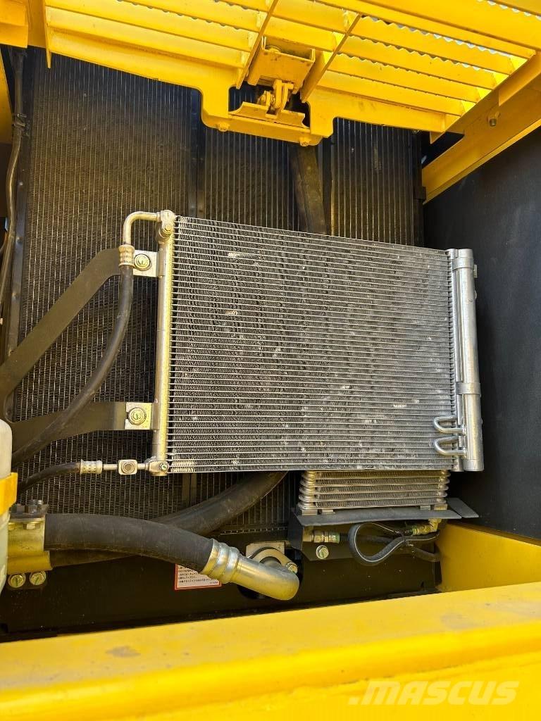 Komatsu PC 240 LC Rupsgraafmachines