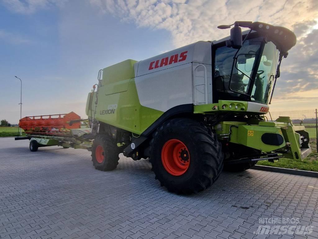 CLAAS Lexion 670 Maaidorsmachines