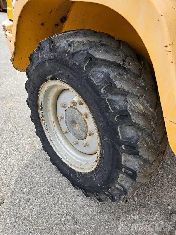 Volvo L 30 B Wielladers