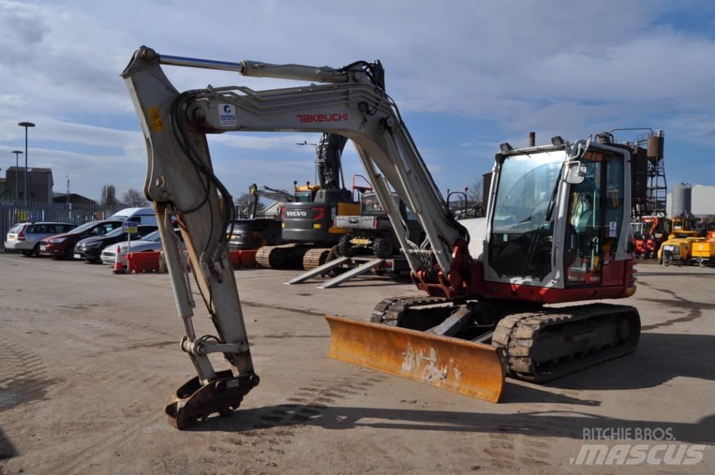 Takeuchi TB290-2 Midigraafmachines 7t - 12t