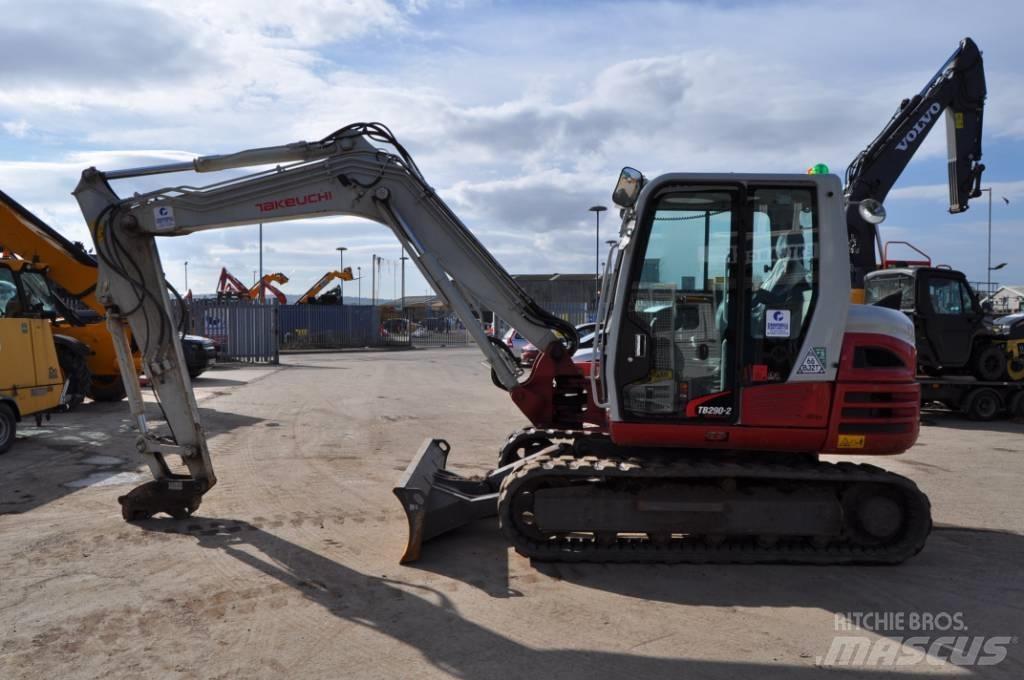Takeuchi TB290-2 Midigraafmachines 7t - 12t