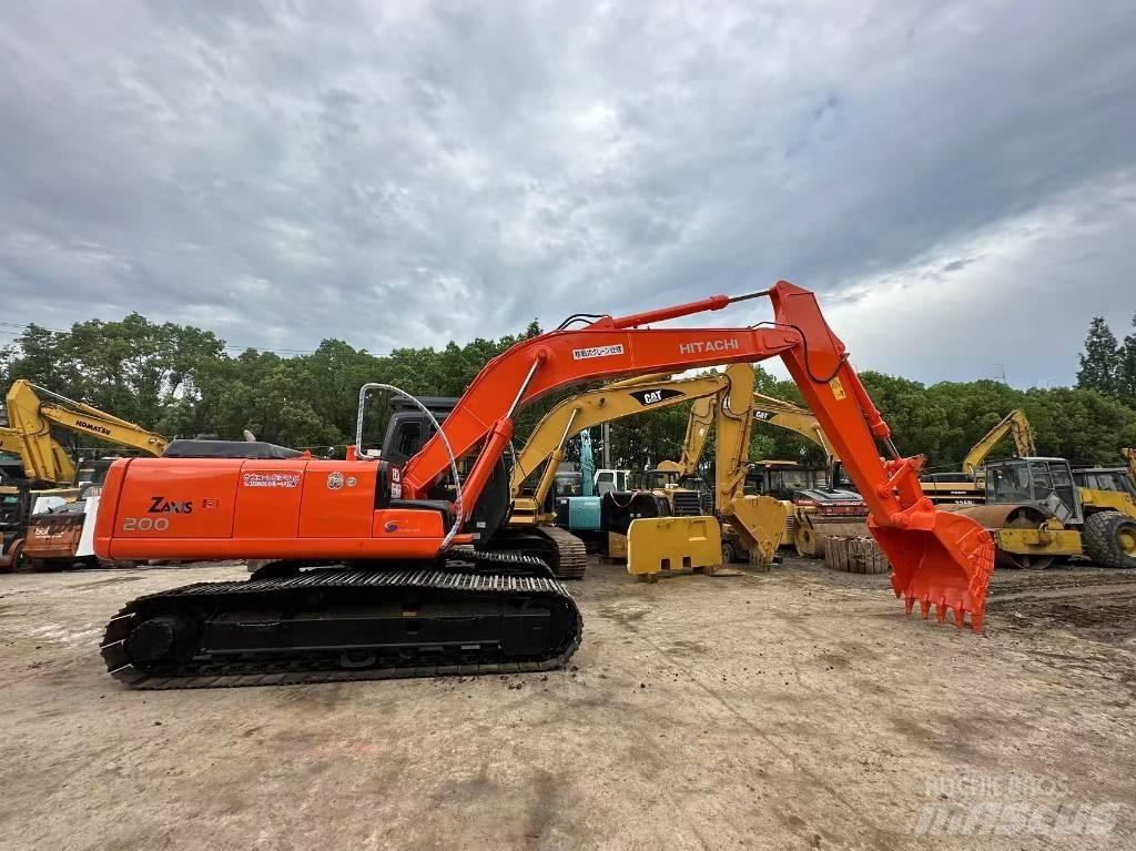 Hitachi ZX 200 Minigraafmachines < 7t