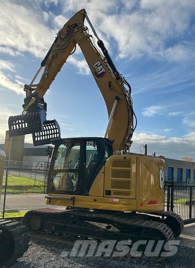 CAT 325 Rupsgraafmachines
