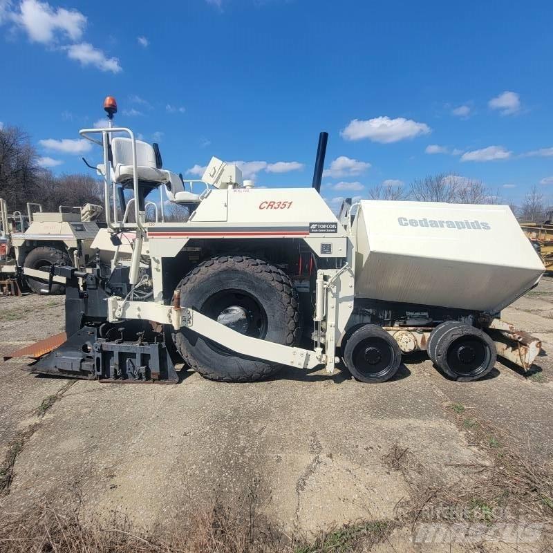 Cedar Rapids CR351 Asfaltafwerkmachines