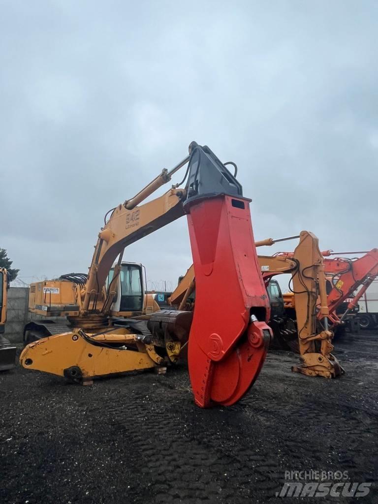 Liebherr R 942 Rupsgraafmachines