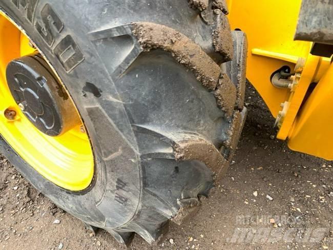 JCB 535-125 Verreikers