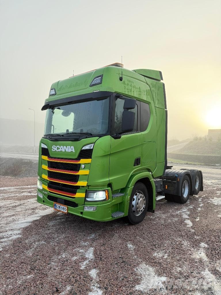 Scania R450A6x2NB Trekkers