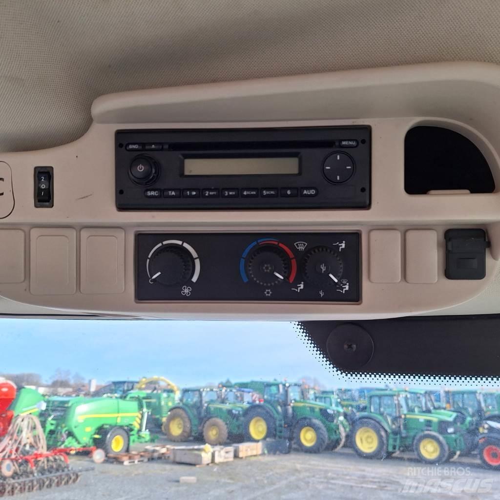 John Deere 6125R Tractoren