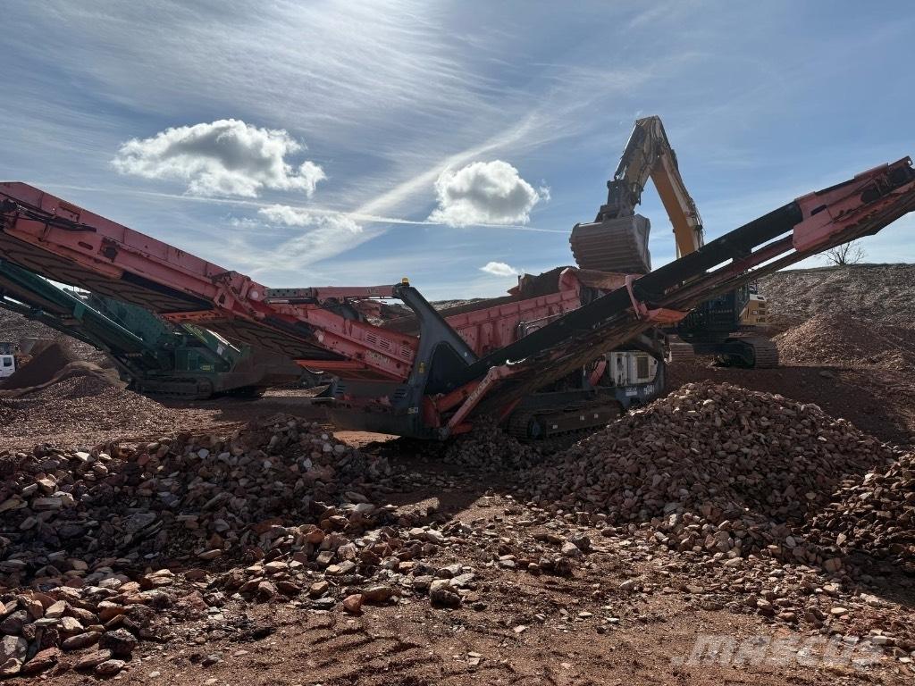 Sandvik QE 341 Mobiele zeefinstallaties