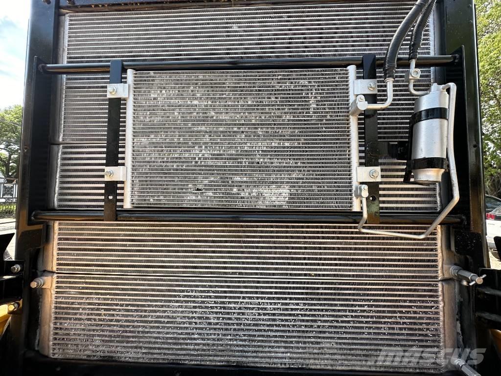 LiuGong 856 H Rupsgraafmachines