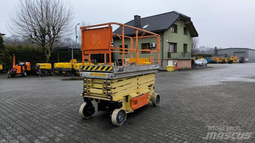 JLG 3246 ES Schaarhoogwerkers