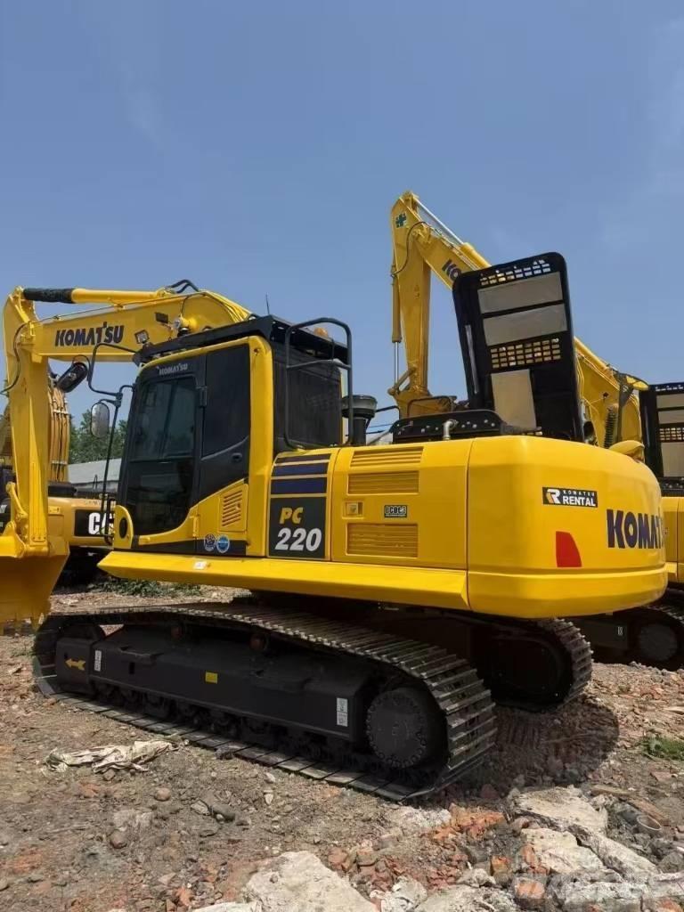 Komatsu 220LC-8 Rupsgraafmachines