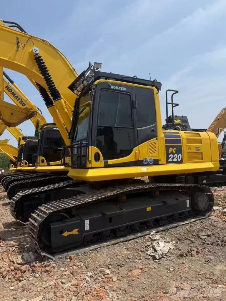 Komatsu 220LC-8 Rupsgraafmachines