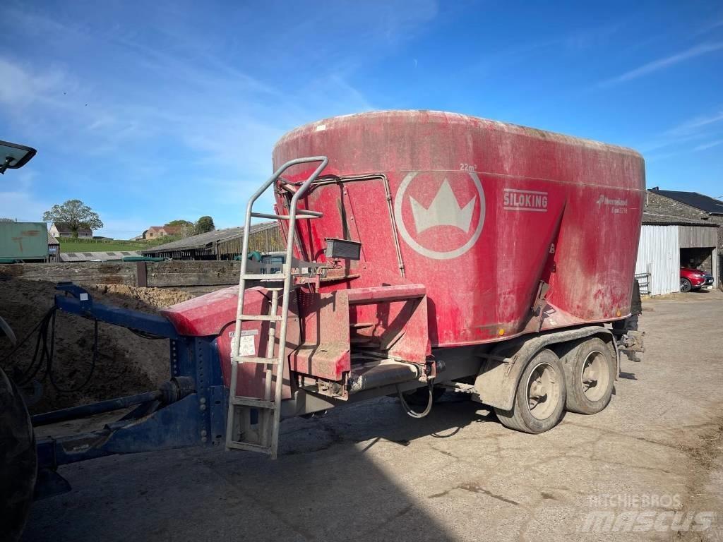 Kverneland DUO 2218 Mengvoedermachines