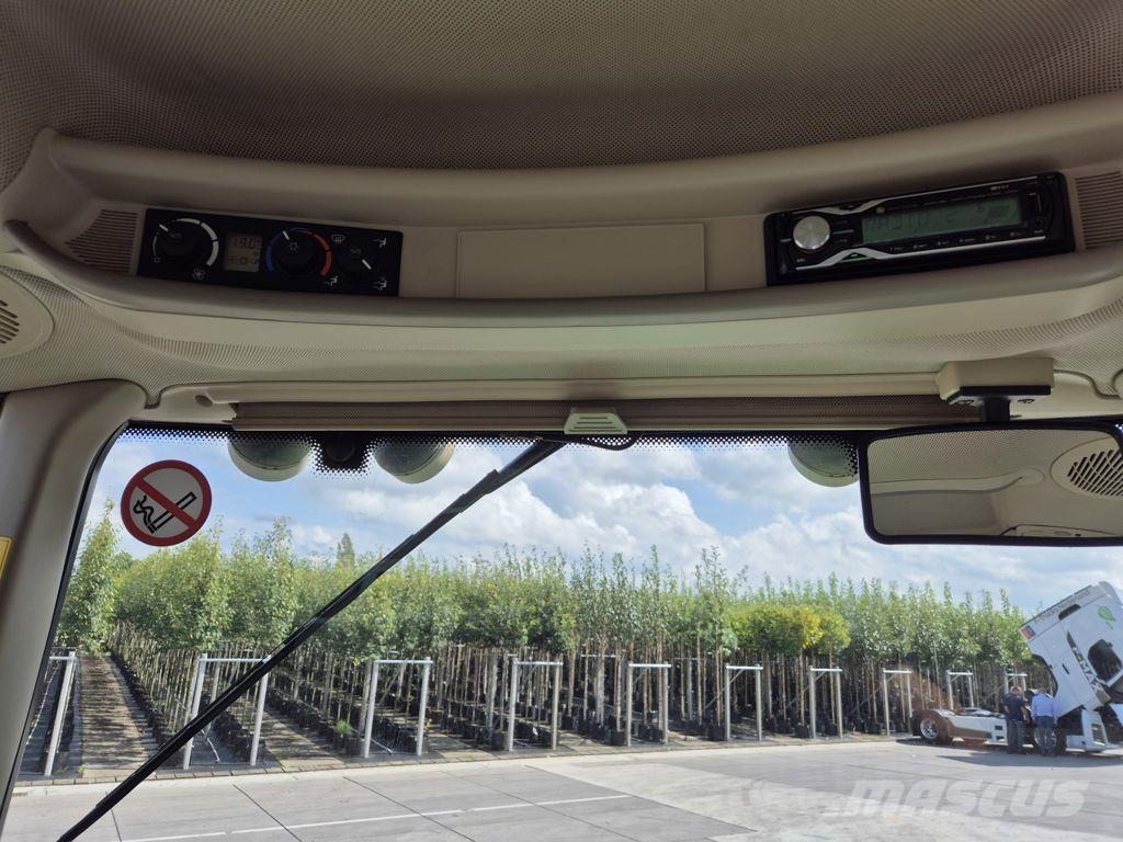 John Deere 6630 Tractoren