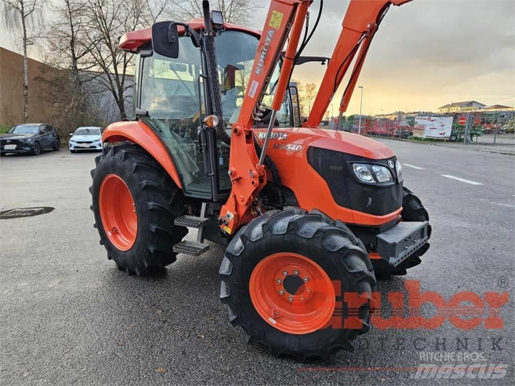 Kubota M6040 Tractoren