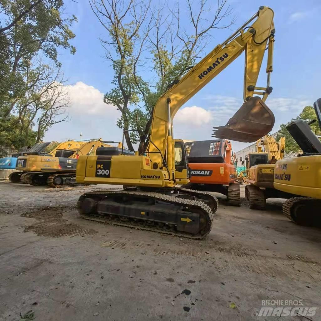 Komatsu PC 300 Rupsgraafmachines