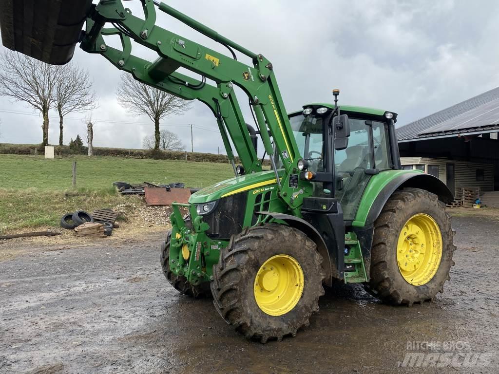 John Deere 6110M Tractoren
