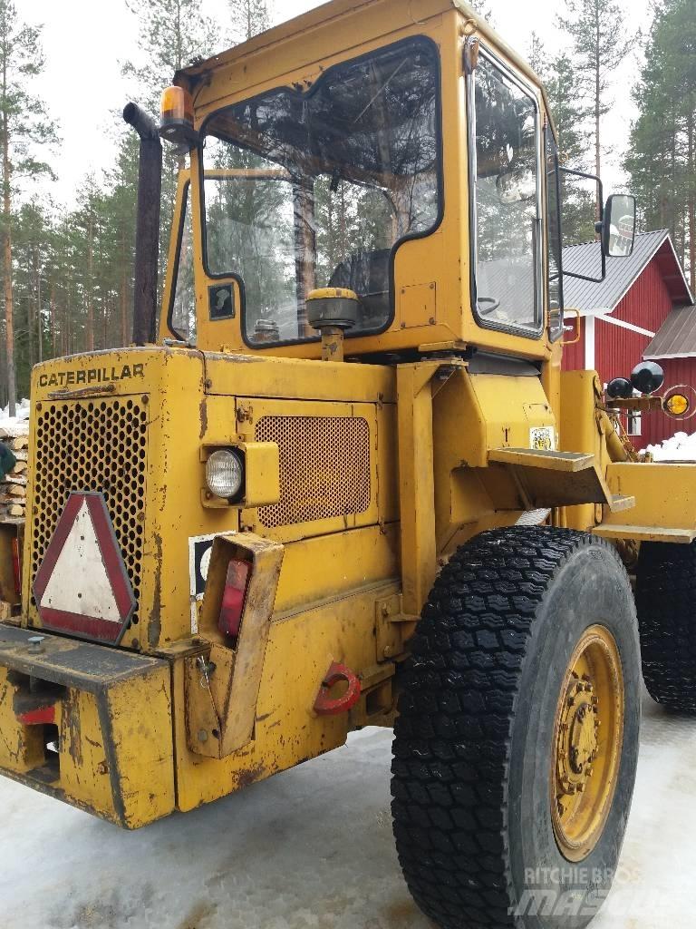 CAT 910 Wielladers