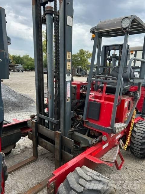 Moffett M5500 Vorkheftruck voor zwaar terrein