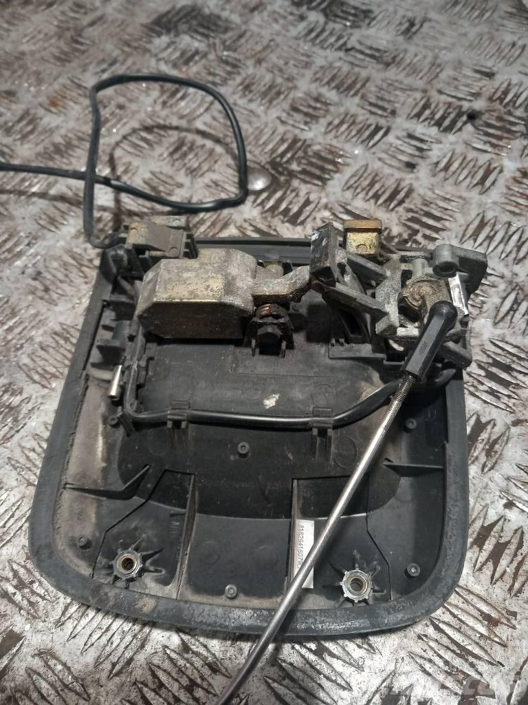 MAN TGA 81626416075 Cabine en interieur