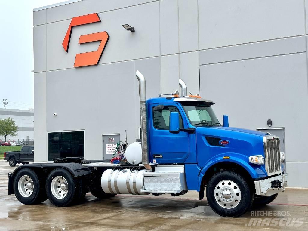 Peterbilt 567 Trekkers