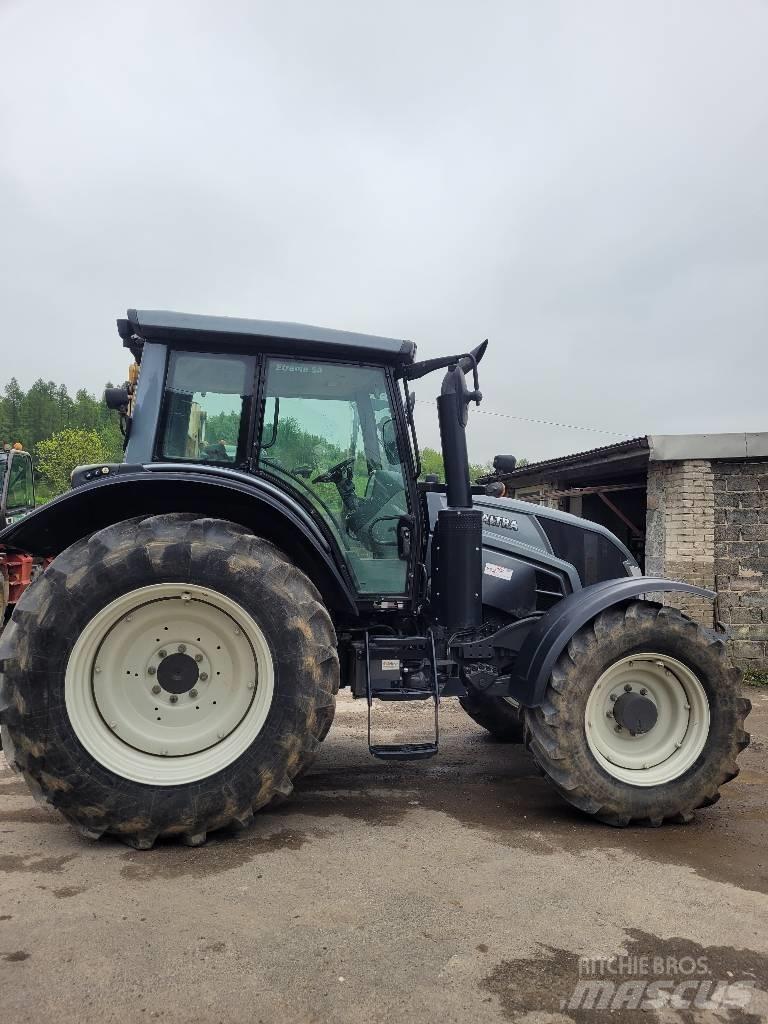 Valtra N 104 Tractoren