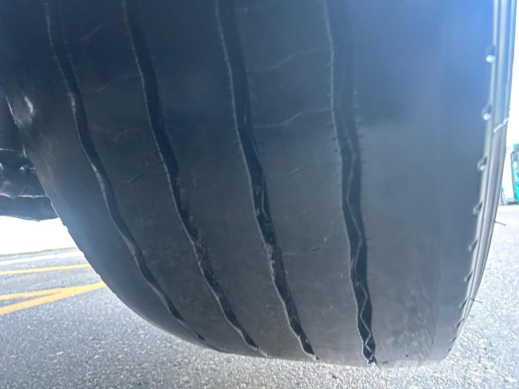 Volvo FH Chassis met cabine