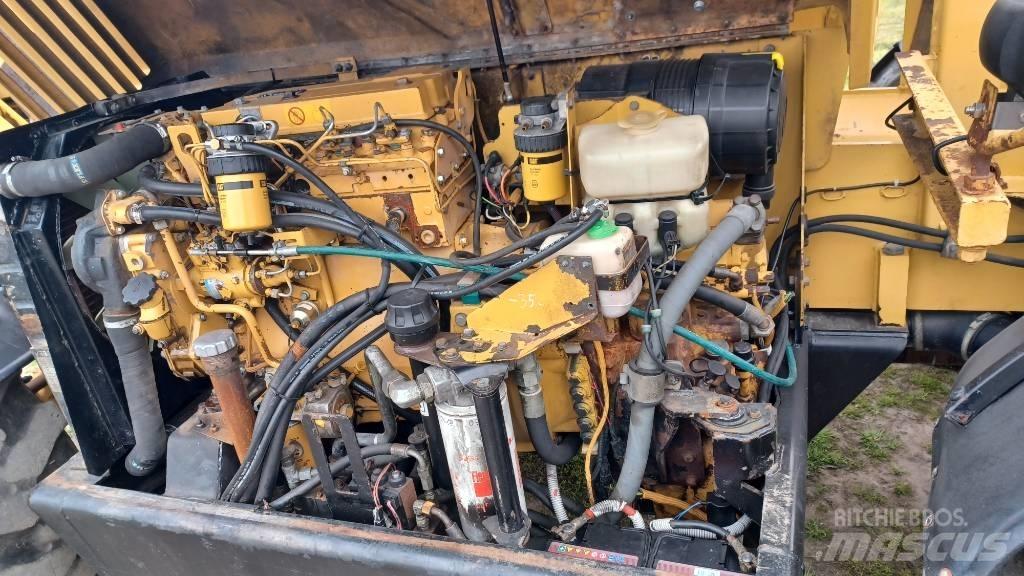 CAT TH 63 Verreikers
