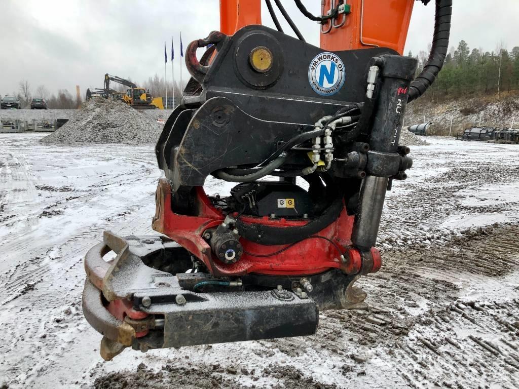 Hitachi ZX225USRLC-6 Rupsgraafmachines