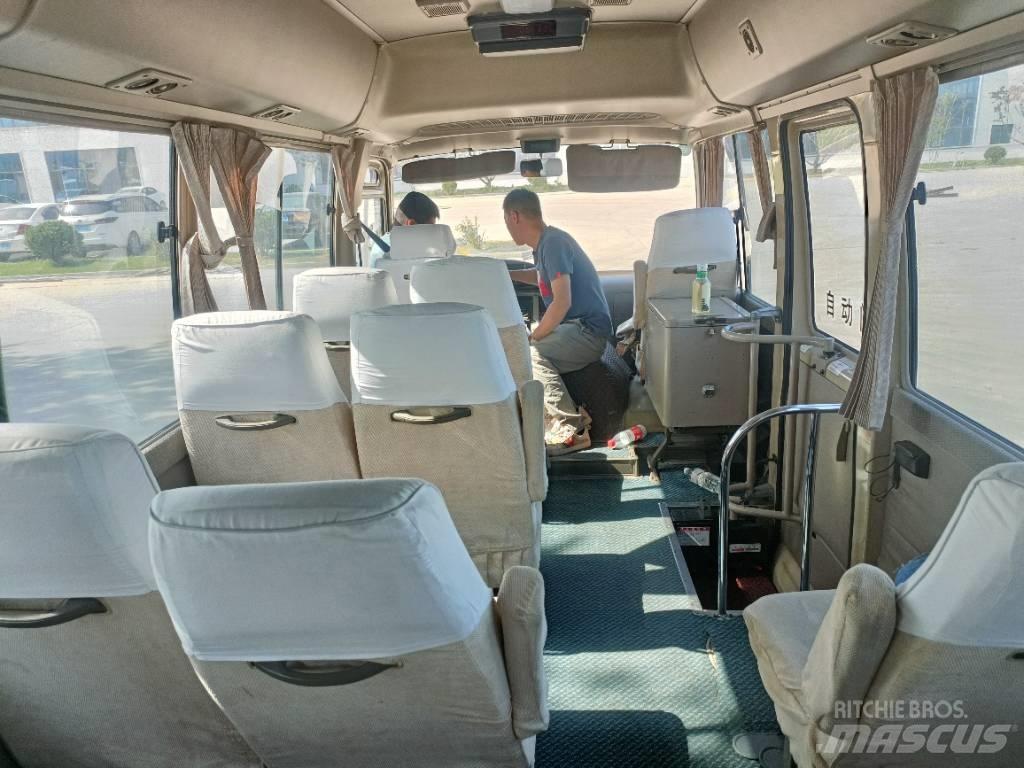 Toyota Coaster Intercitybussen