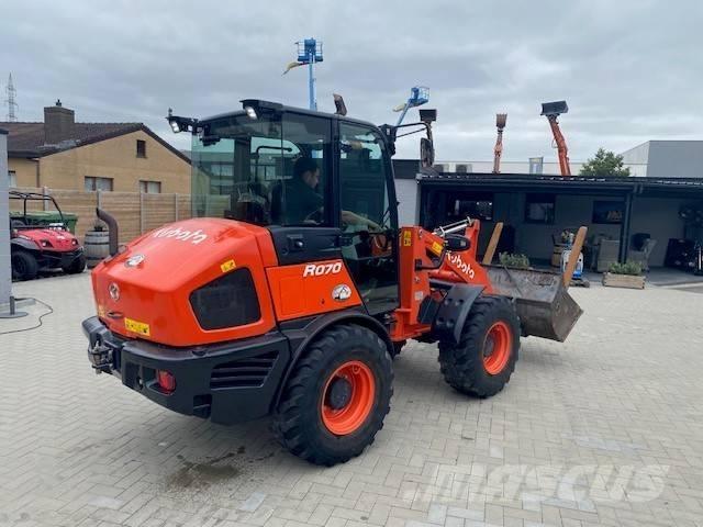 Kubota R 070 Wielladers