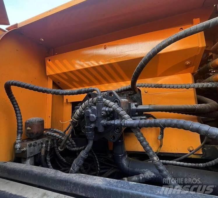 Hyundai R330LC-9T Rupsgraafmachines