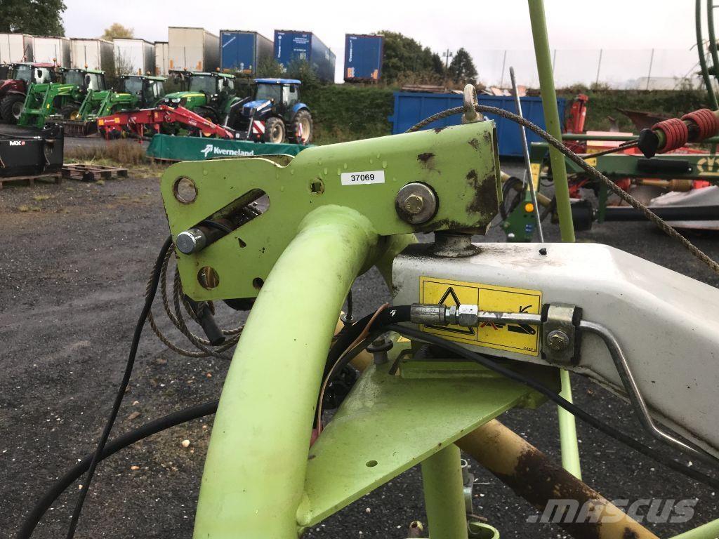 CLAAS Volto 58 Schudders