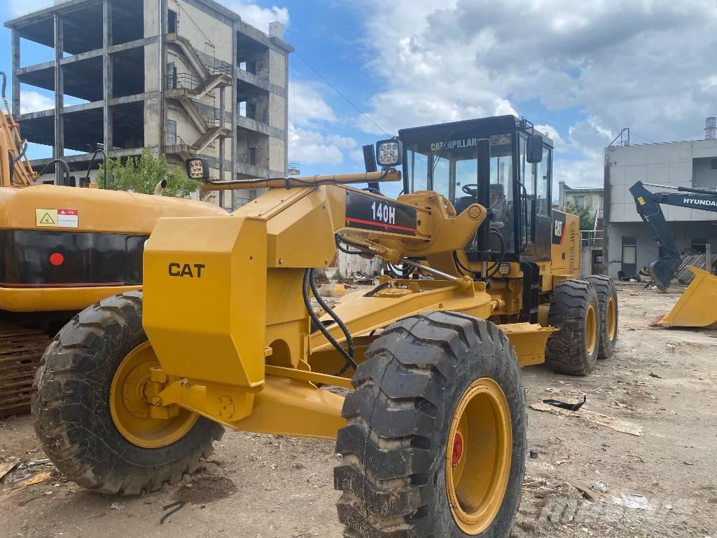 CAT 140 H Graders