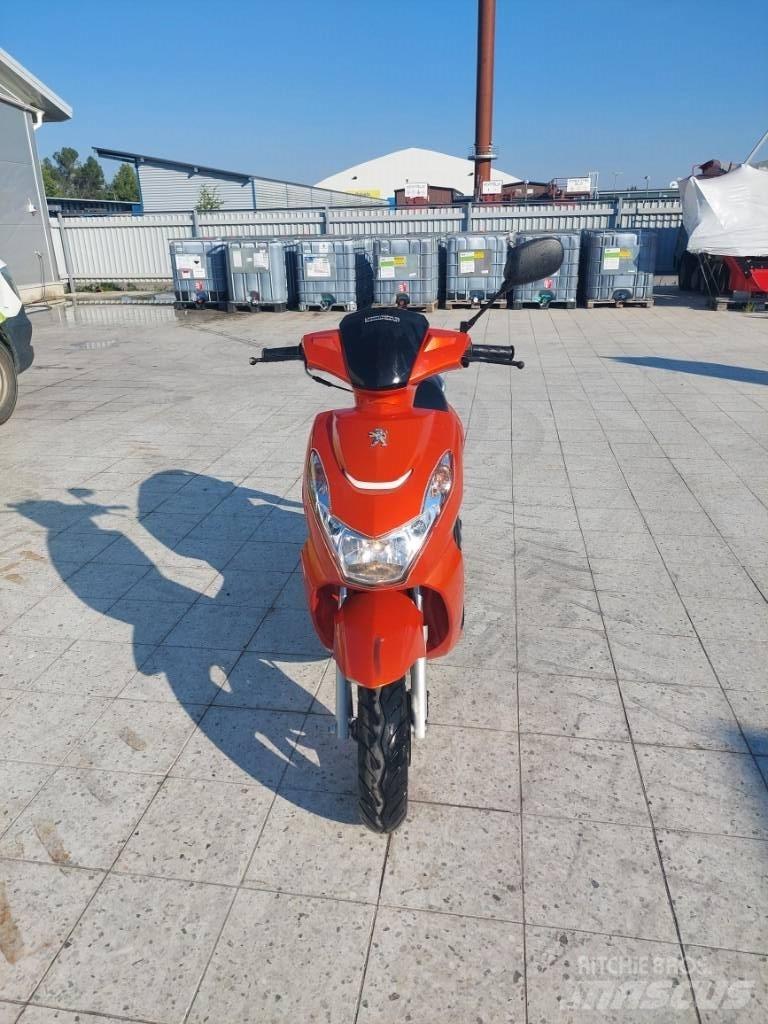 Peugeot Kisbee ATV's
