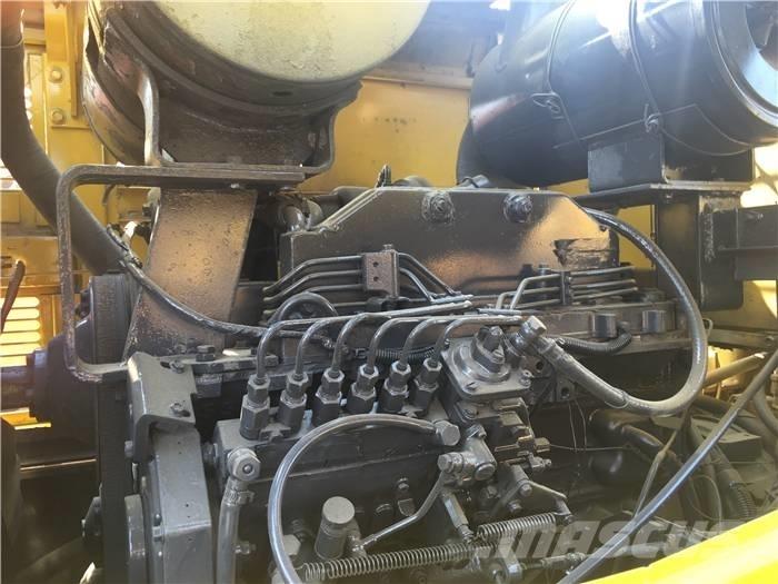 Komatsu WA 320-3 Wielladers