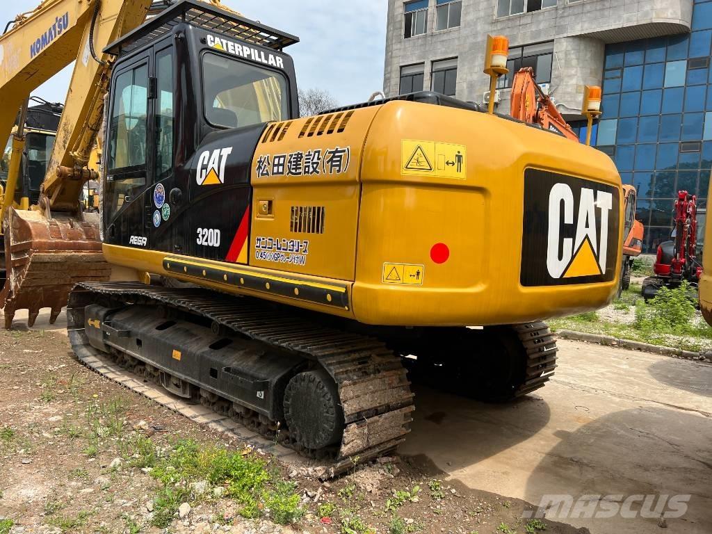 CAT 320 D Rupsgraafmachines