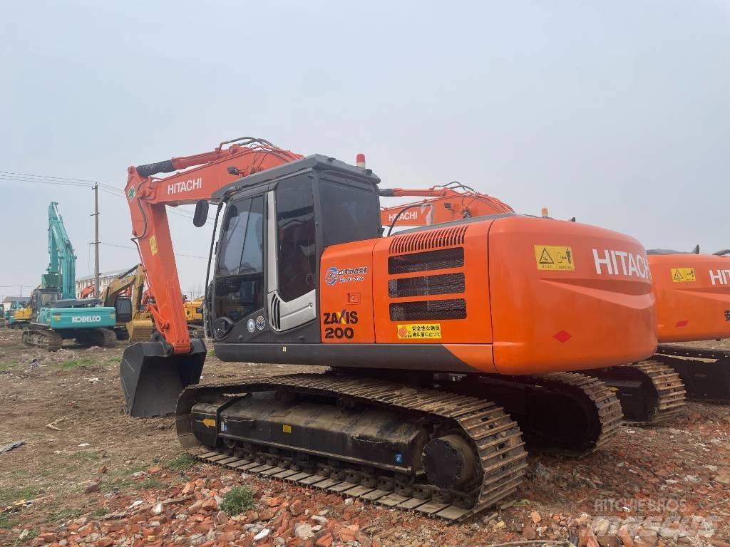 Hitachi ZX 200 Rupsgraafmachines