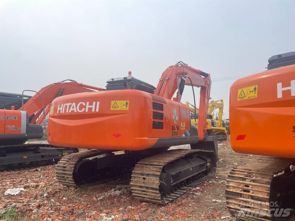 Hitachi ZX 200 Rupsgraafmachines