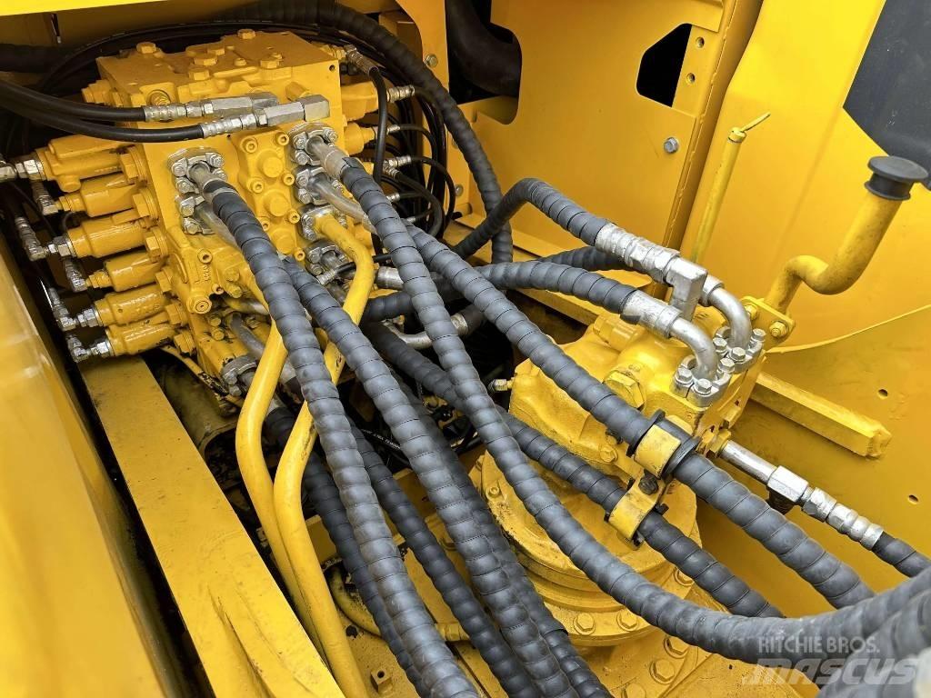 Komatsu PC200-8 Rupsgraafmachines