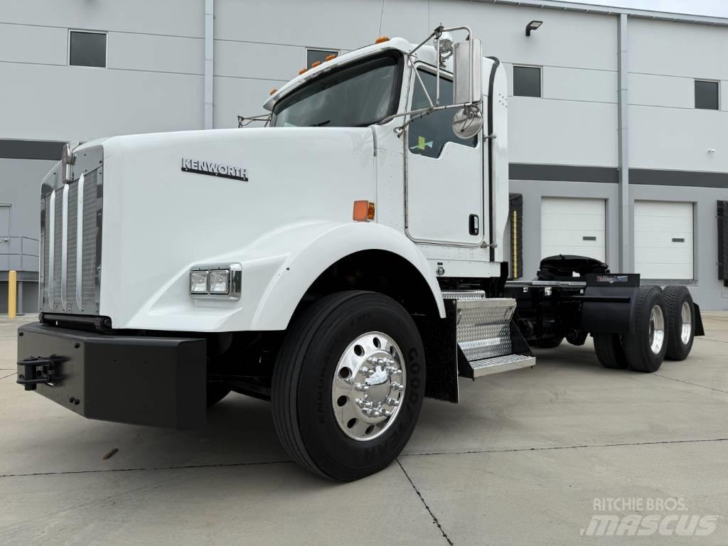 Kenworth T 800 Trekkers