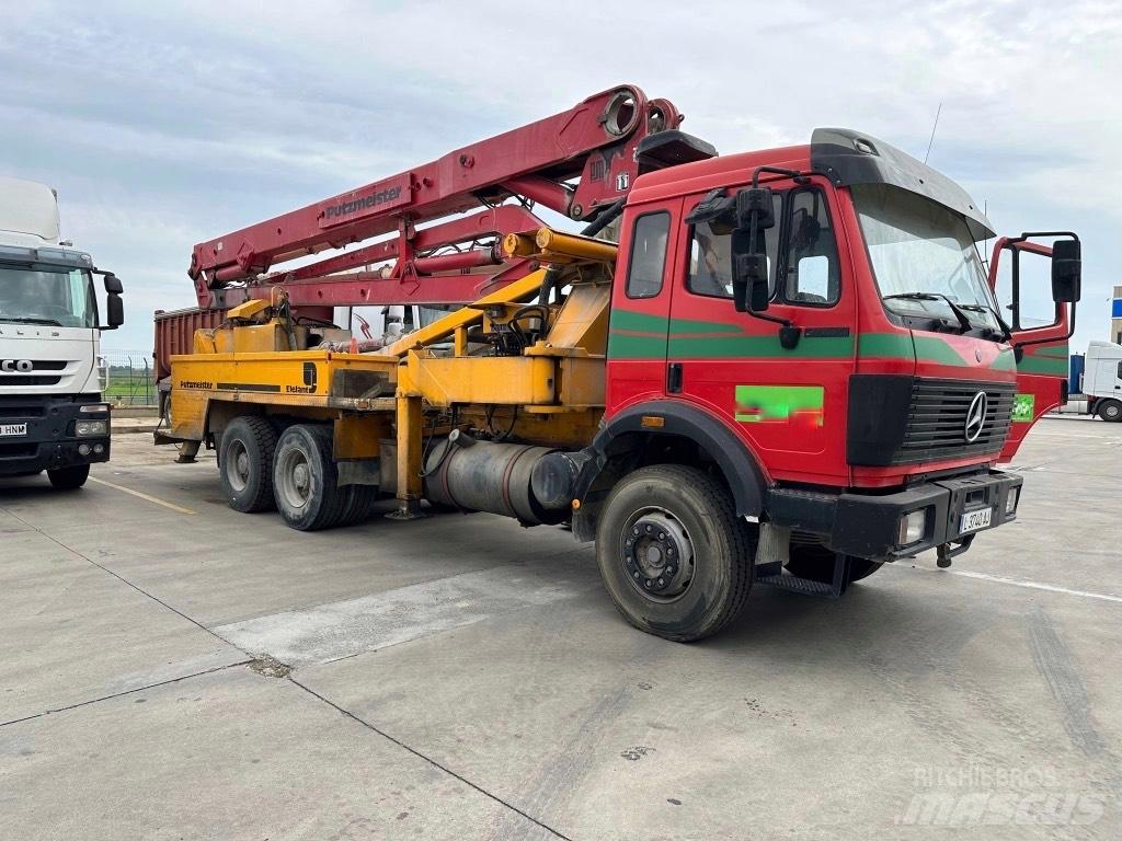 Mercedes-Benz 2435 Betonmixers en pompen