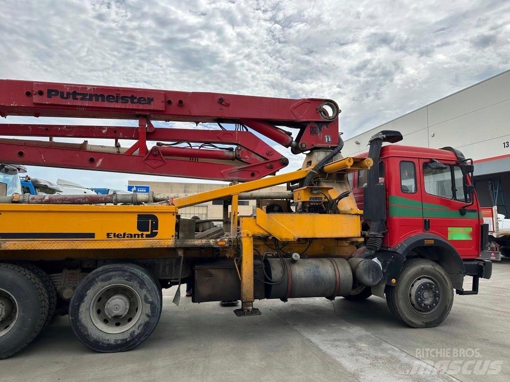 Mercedes-Benz 2435 Betonmixers en pompen