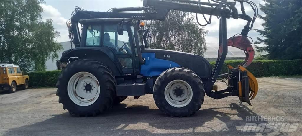 Valtra T130 Tractoren