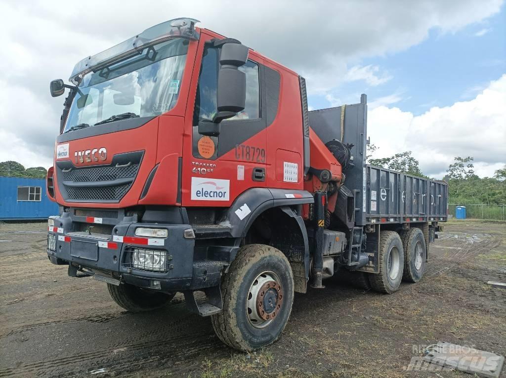 Iveco Trakker 410 Vlakke laadvloer met kraan