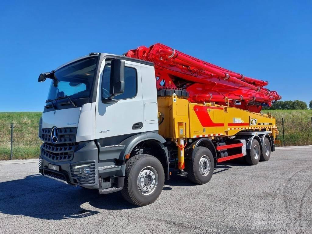 Mercedes-Benz Arocs Betonmixers en pompen