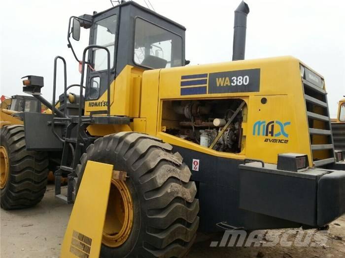 Komatsu WA 380-3 Wielladers